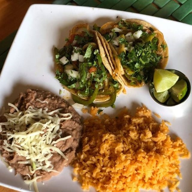 Tacos Al Carbon, Rice, Beans and a Soft Drink (3 Tacos).